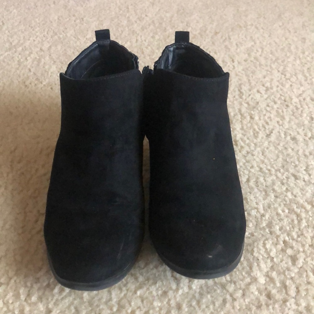 black dress booties